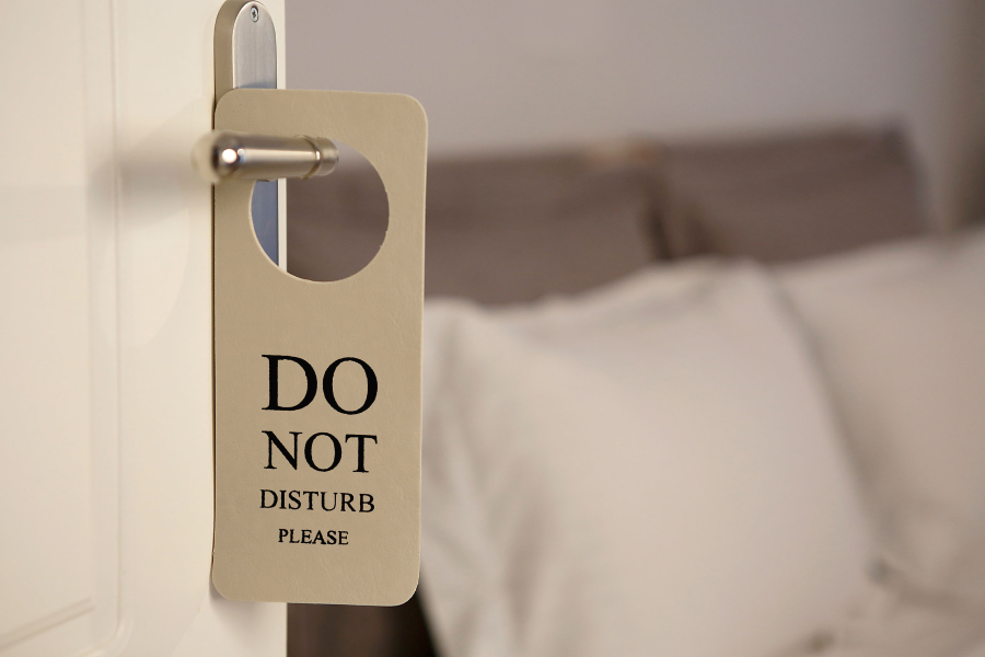 Thẻ Treo Cửa Khách Sạn Bằng Da - Do Not Disturb Sign