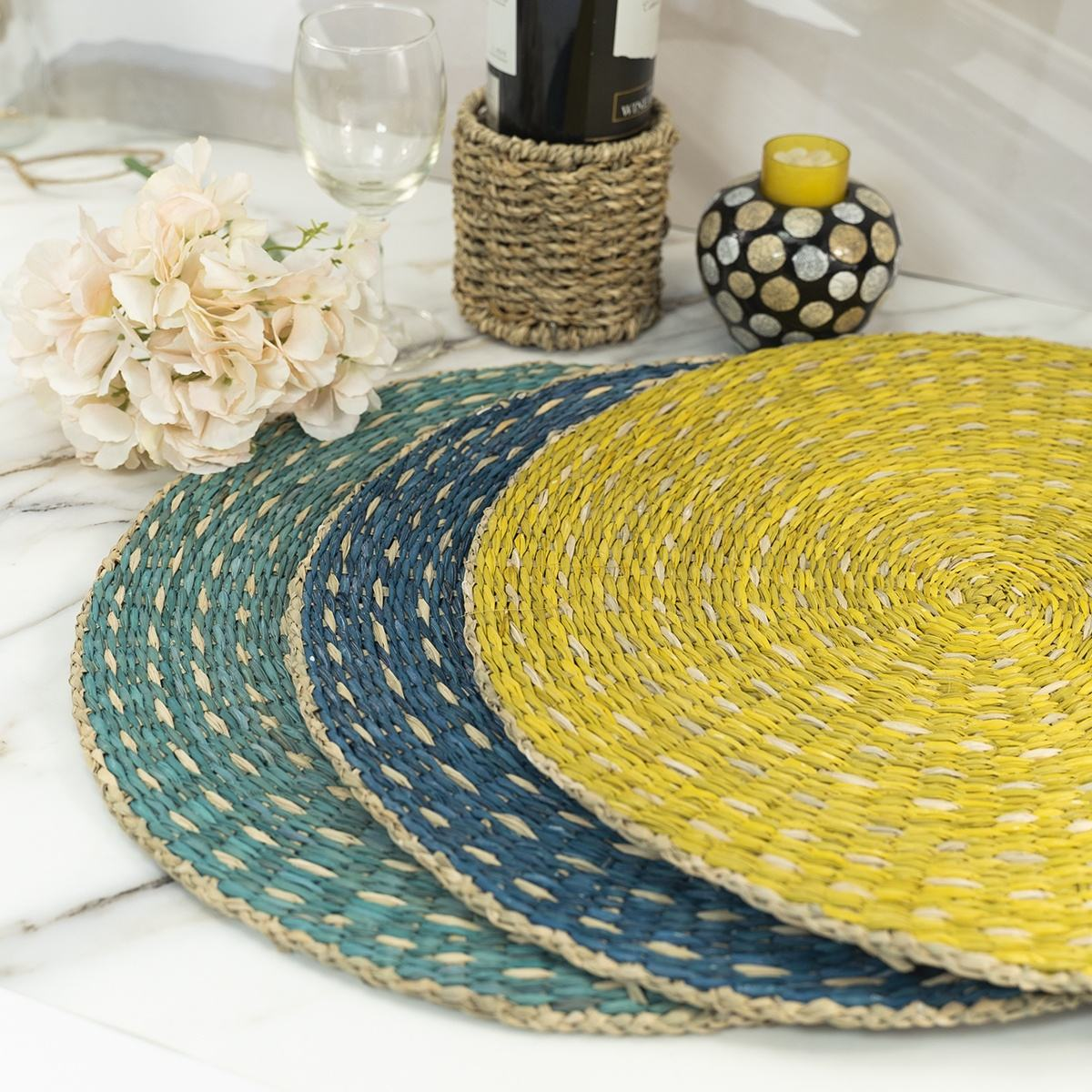 hand-woven-seagrass-placemat-bohemian-style